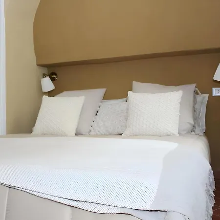Apartment Giulia Appartamento, 250mt Da Ponte Vecchio Florence